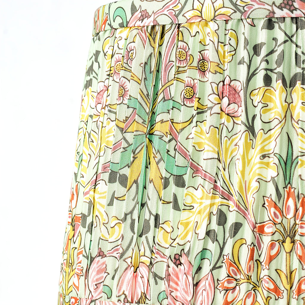 14 Inch Wooden Tripod Table Lamp with Green Ditsy Floral Shade - Cute Boho Nightstand Lamp for Girls Bedroom